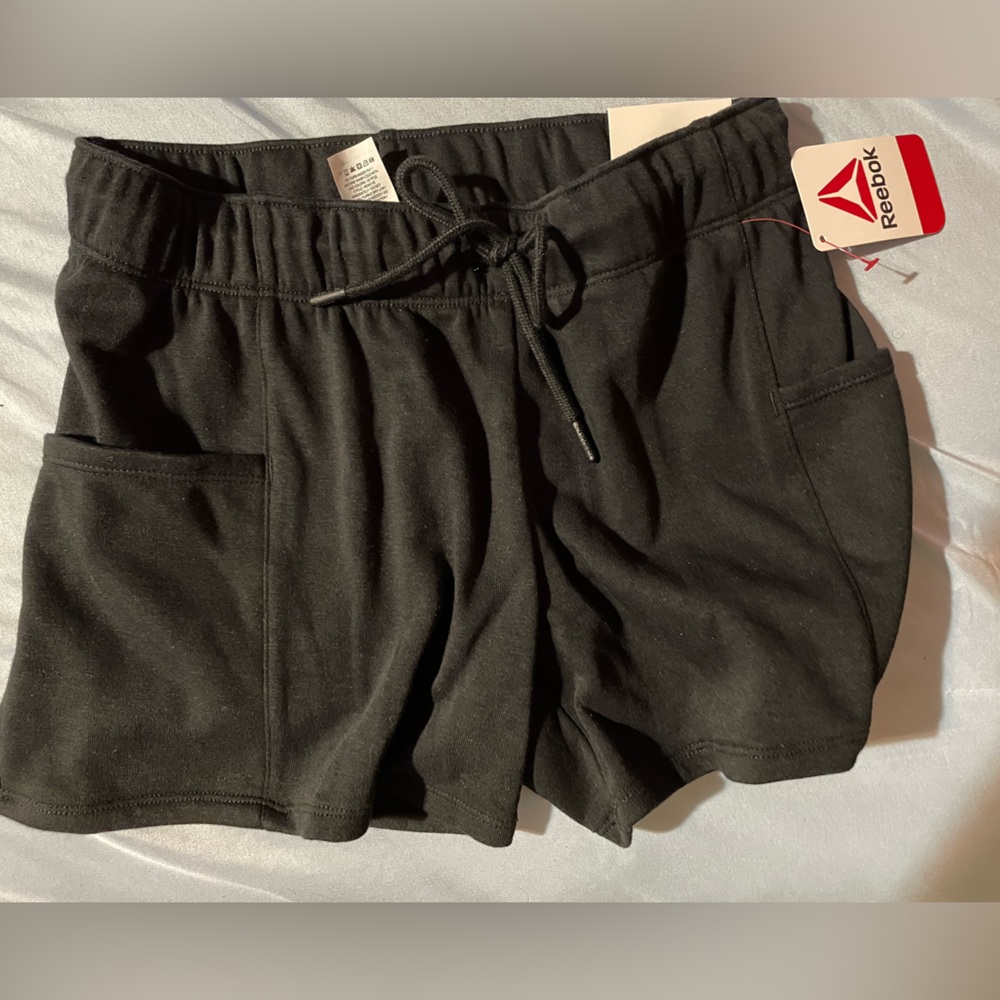 Reebok black color jogger sweat shorts | XS SIZE